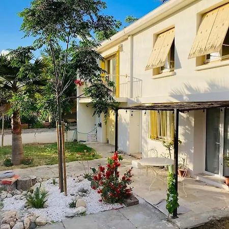 La De La Maison Jaune *